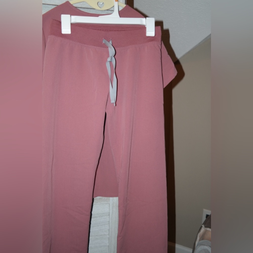 Figs Livingston scrub pants